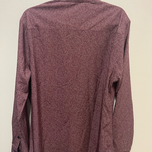 Men’s burgundy button up shirt - Picture 3 of 4